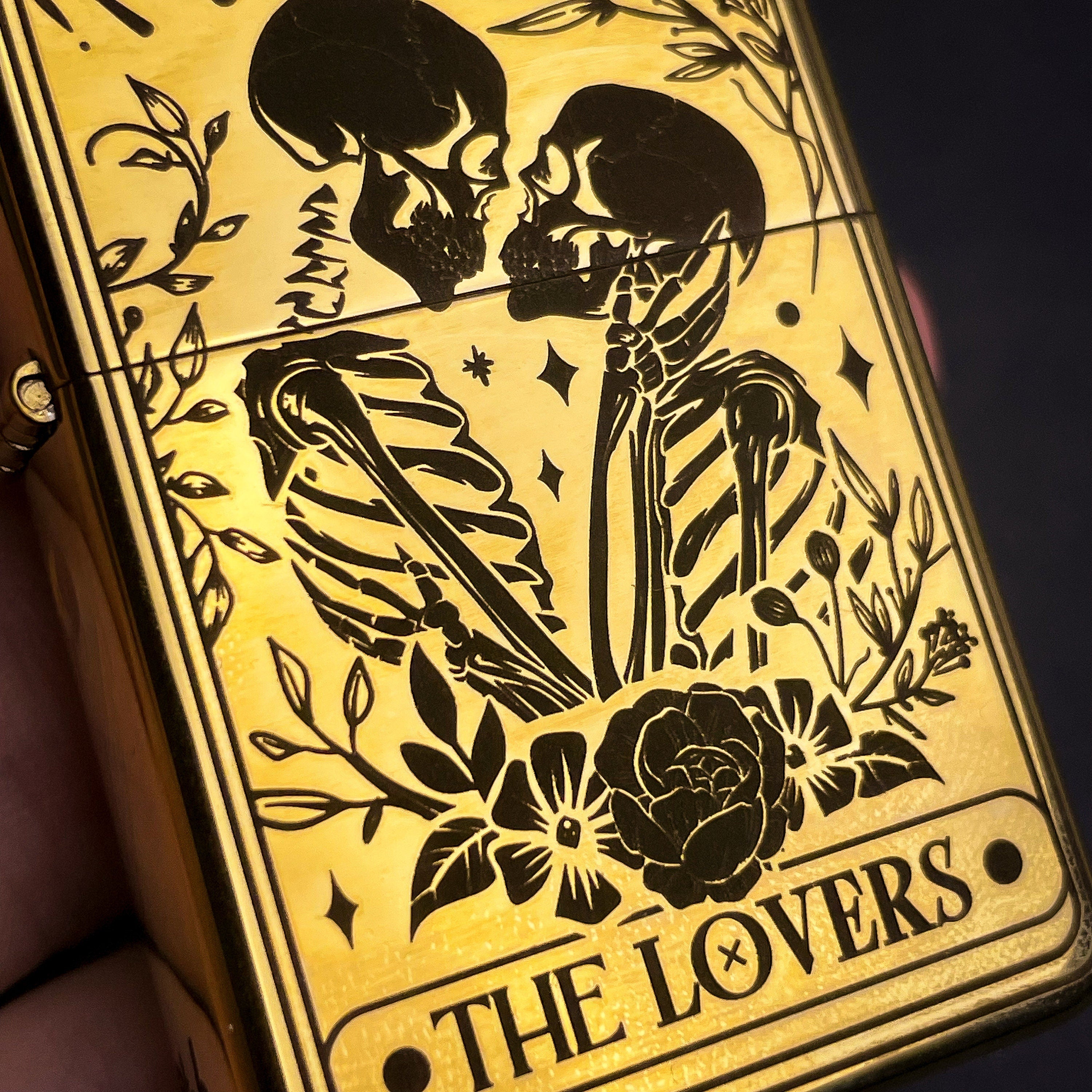 Skull Lovers Tarot Card Lighter