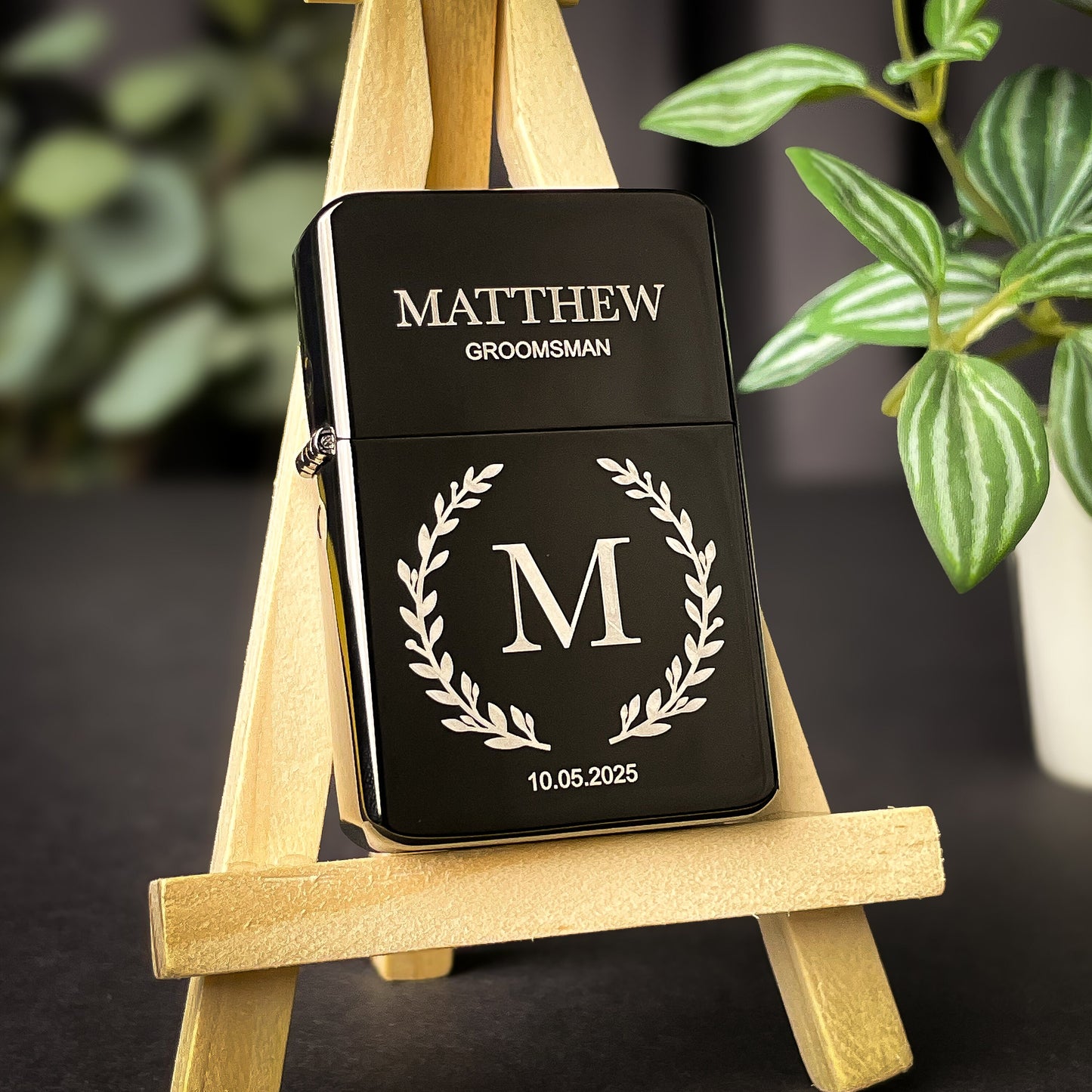 Wreath Groomsmen Lighter